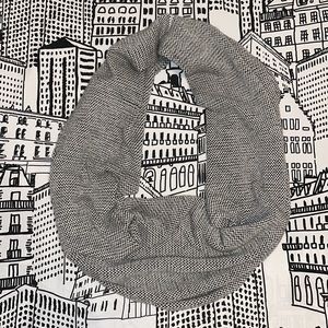 BW Scaled Infinity Scarf